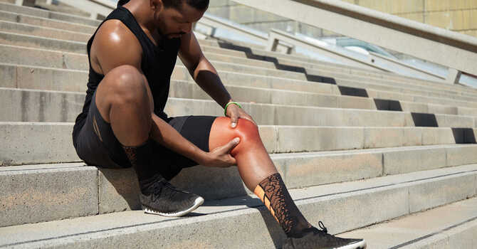 Understanding Jumper's Knee and Exploring Therapeutic Solutions image