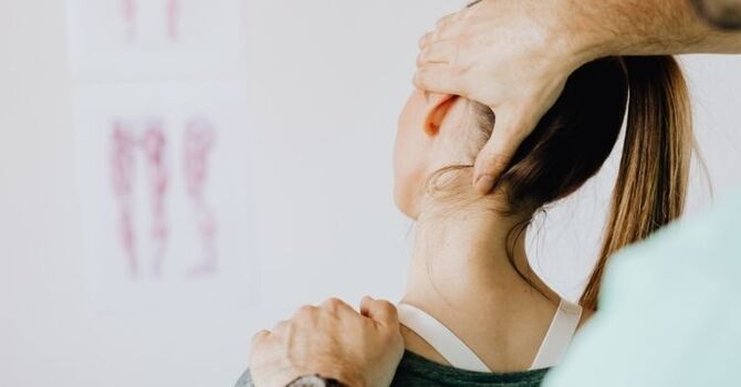 How to Choose the Right Chiropractor in Jupiter, FL